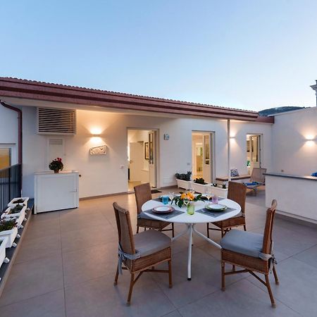 Enfasi Holiday Home Vico Equense Exteriör bild